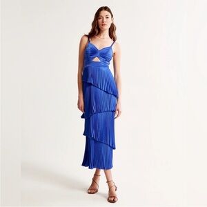Abercrombie & Fitch Pleated Dress